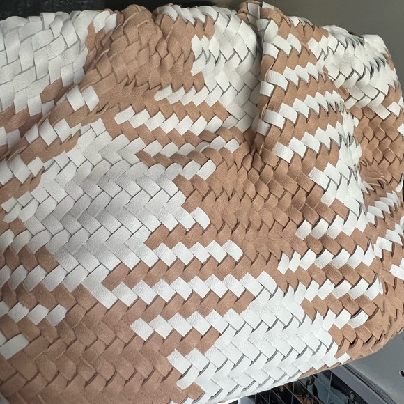 Nyla Woven Clutch in Tan and Cream Loeffler Randall - Picture 5 of 8